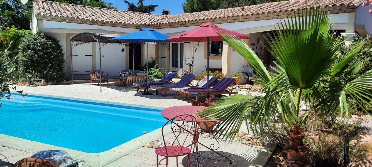 Fenetre Sur Les Alpilles Bed and Breakfast Saint-Martin-de-Crau Exteriör bild