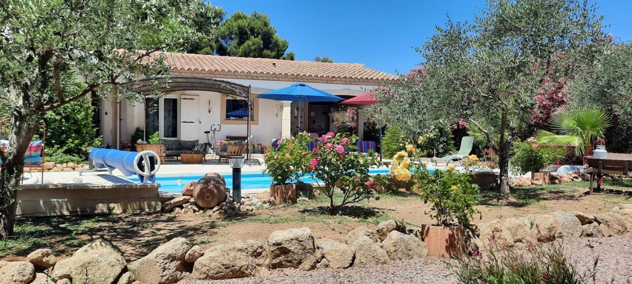 Fenetre Sur Les Alpilles Bed and Breakfast Saint-Martin-de-Crau Exteriör bild